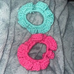 HOMEMADE COTTON CANDY INSPIRED SCRUNCHIES